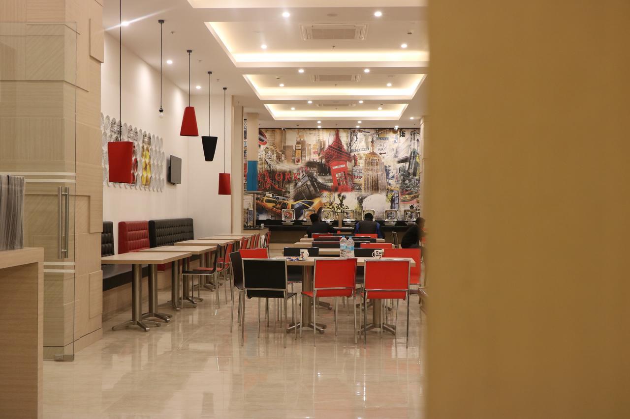 Red Fox By Lemon Tree Hotels, Sector 60, Gurugram Gurgaon Exterior photo