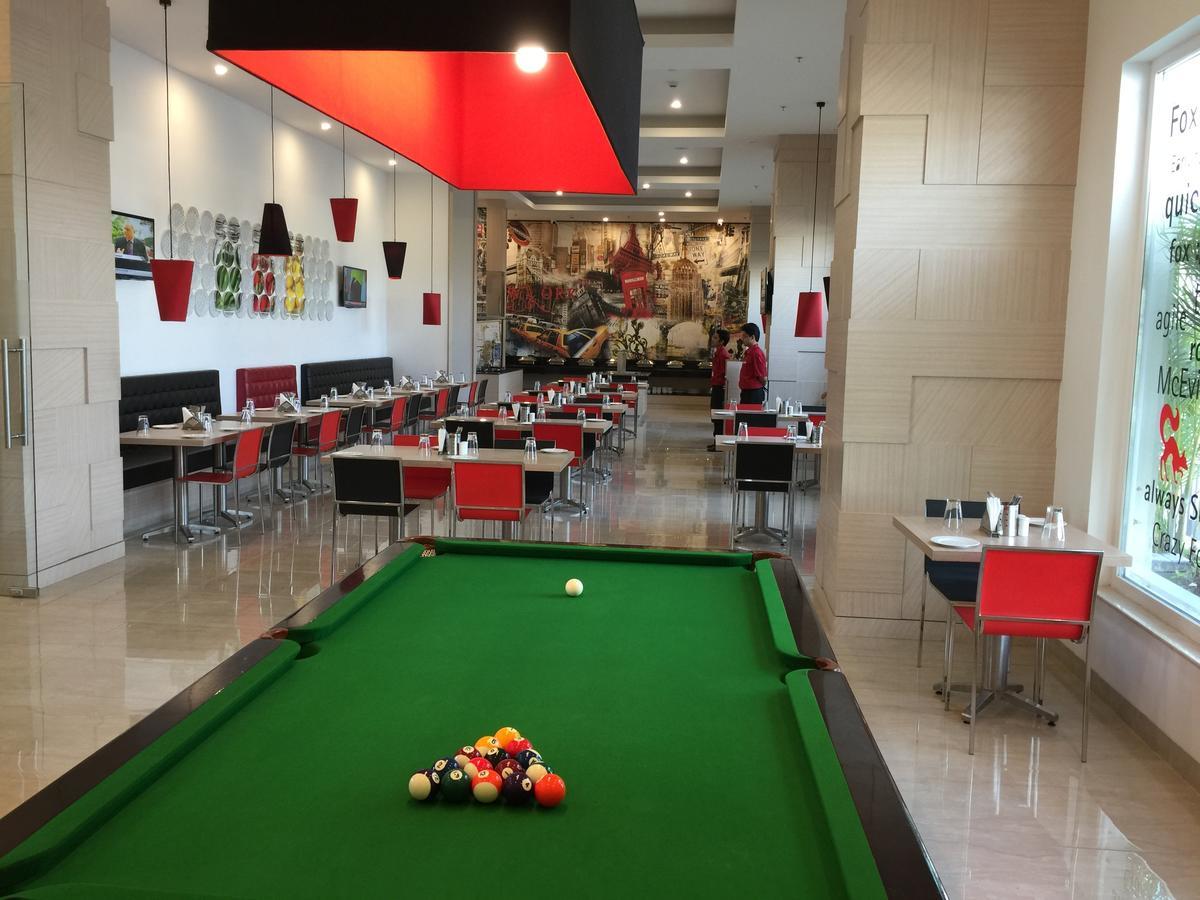 Red Fox By Lemon Tree Hotels, Sector 60, Gurugram Gurgaon Exterior photo