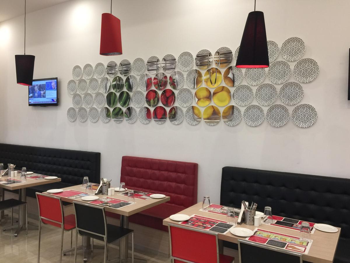 Red Fox By Lemon Tree Hotels, Sector 60, Gurugram Gurgaon Exterior photo